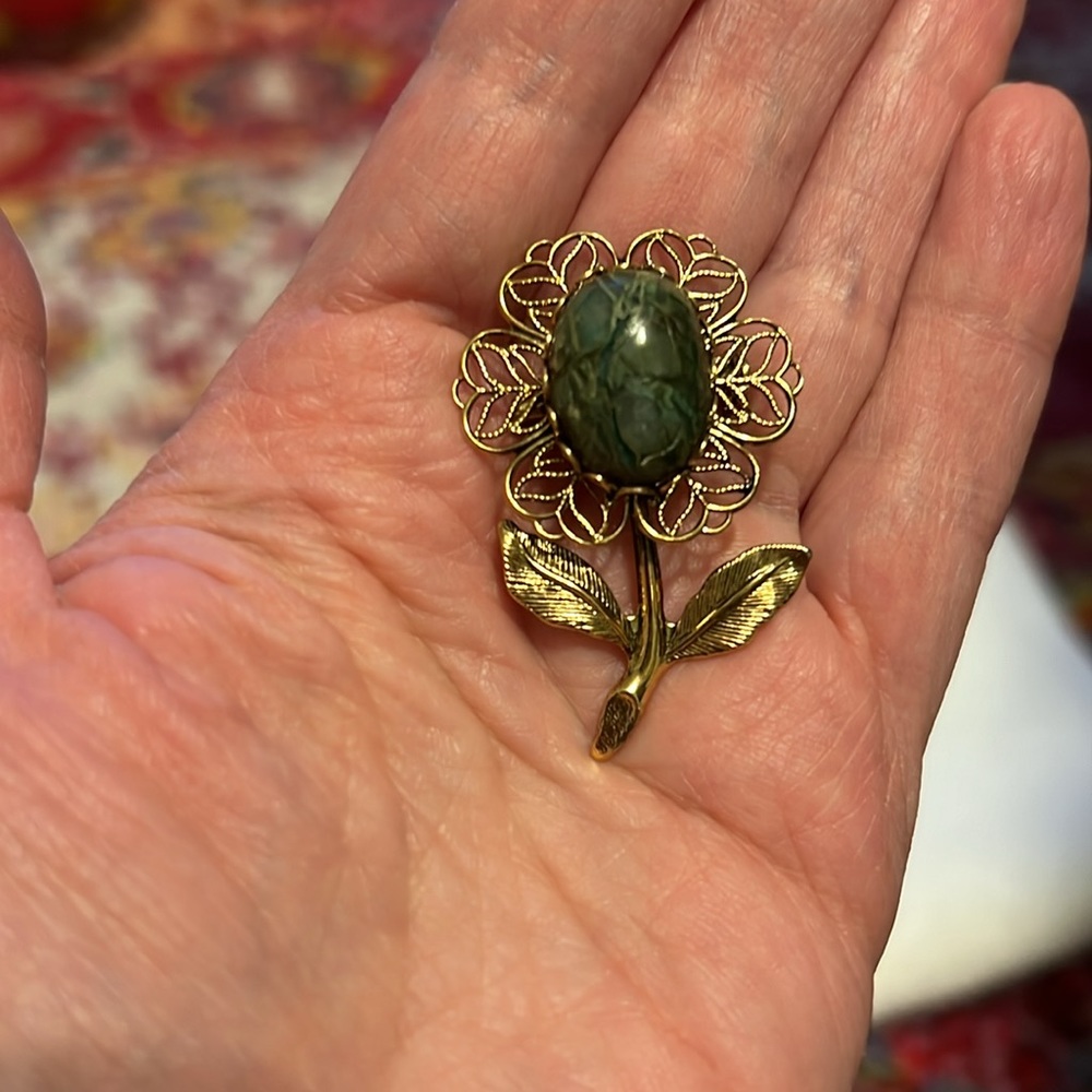 Vintage Brooch Pin Green Floral Leaf